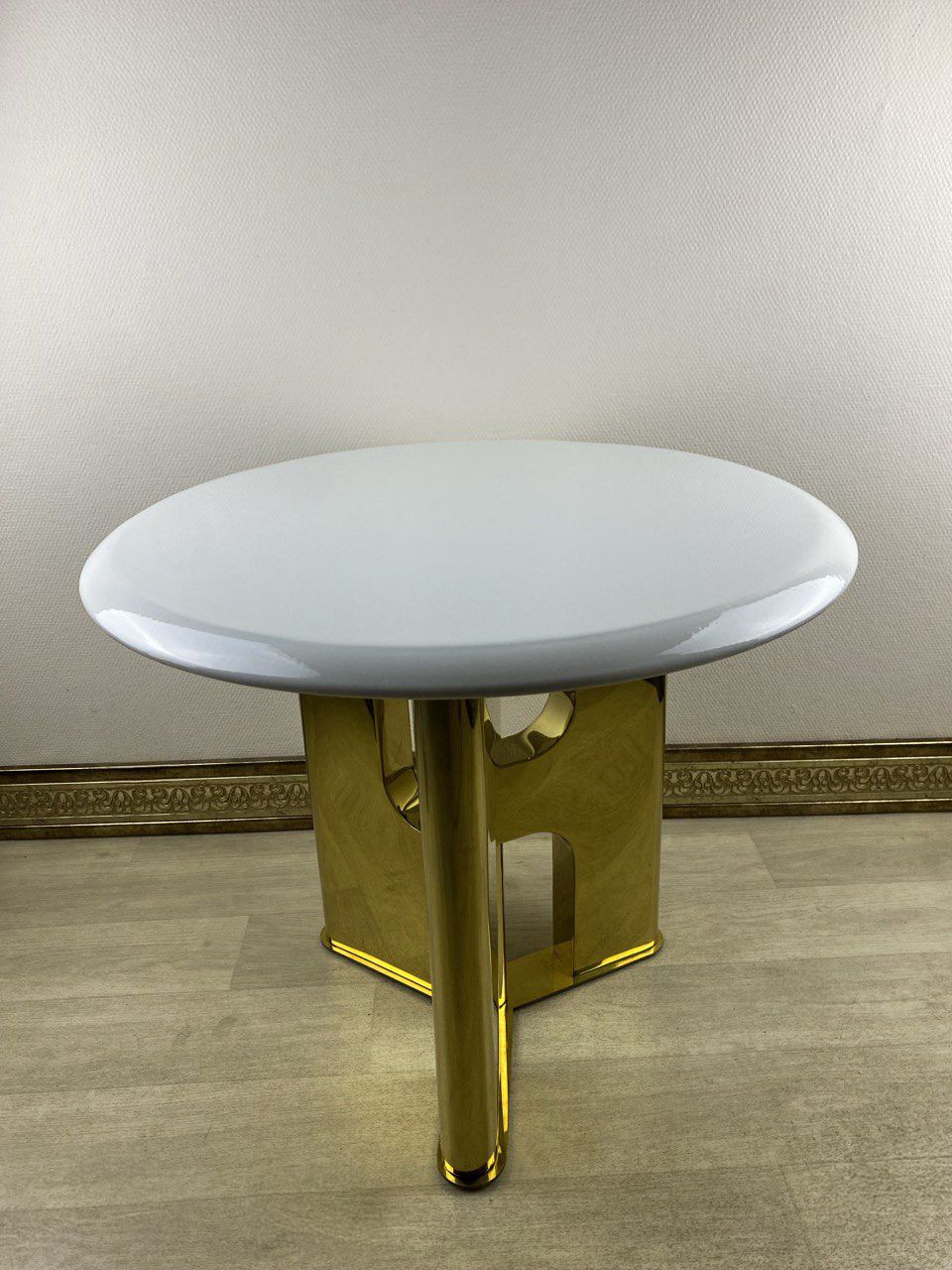 Журнальный столик Corner/1 gold фото Купить Журнальный столик Corner/1 gold